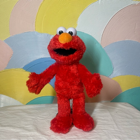 Tickle Me Elmo Hasbro Giggling Talking Plush Toy 14” Sesame Street Tested WORKS! - Picture 3 of 9